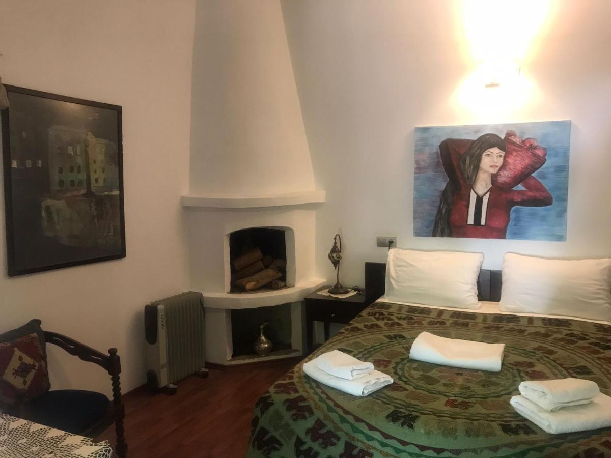 Hadrianus Pansion Hotel Antalya Bagian luar foto