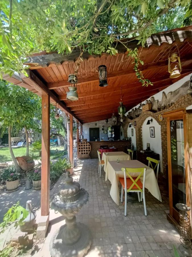Hadrianus Pansion Hotel Antalya Bagian luar foto
