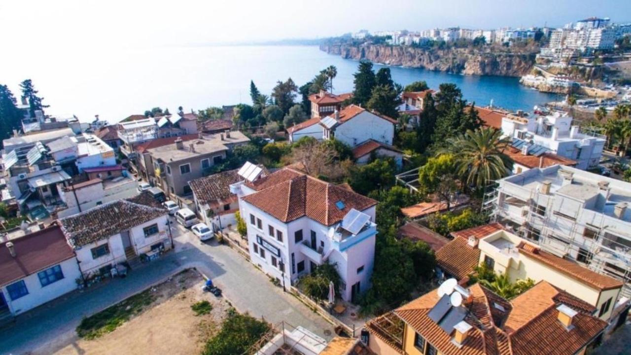 Hadrianus Pansion Hotel Antalya Bagian luar foto