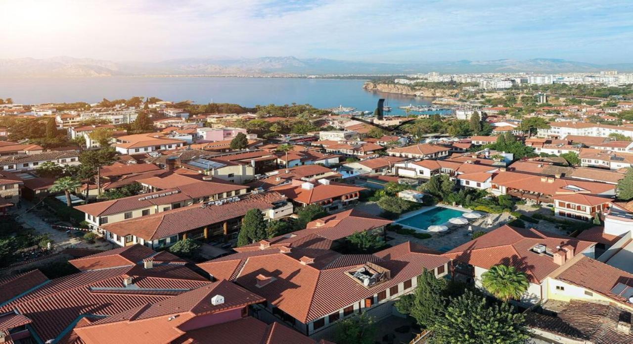 Hadrianus Pansion Hotel Antalya Bagian luar foto