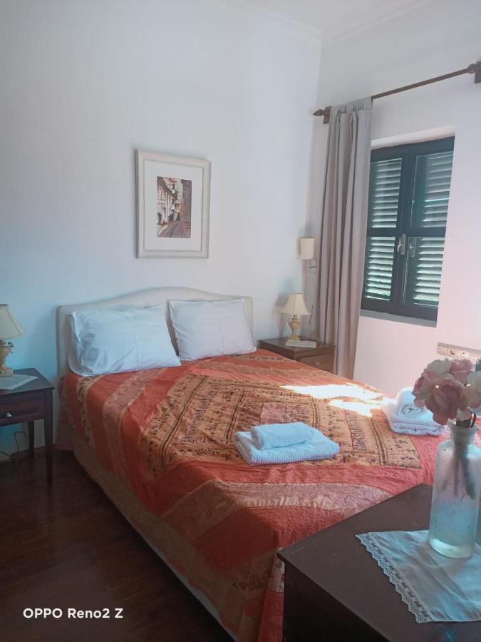 Hadrianus Pansion Hotel Antalya Bagian luar foto